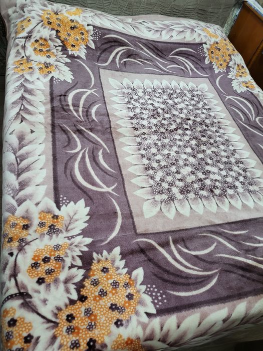 Одеяло теплое. С рисунком.