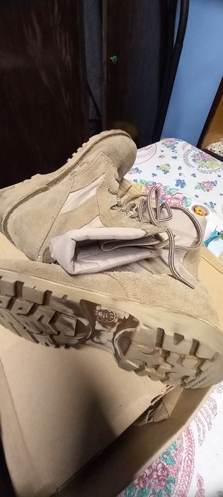 Bocanci  militari vara 27/41