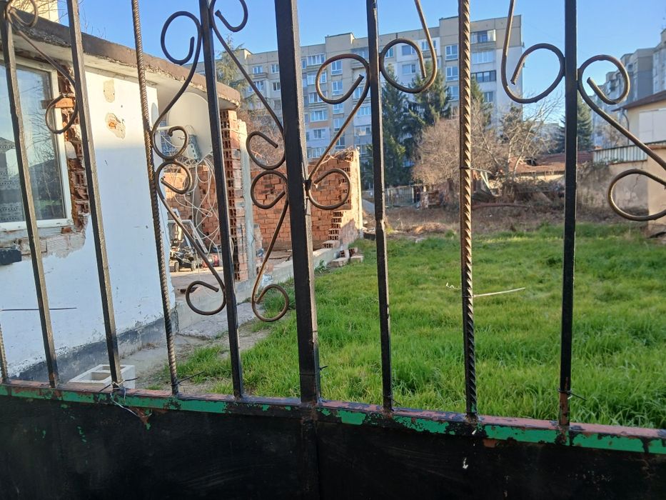 Отдавам къща под наем в Надежда 3