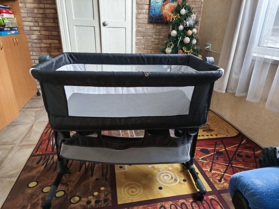 Продам манеж кроватку