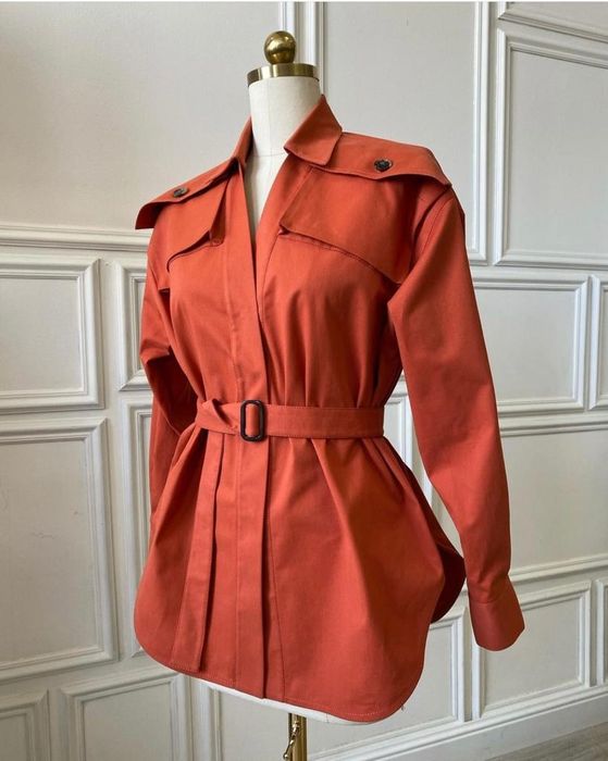 Пошив  женской одежды