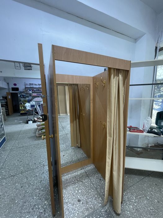 Продам примерочную цена договорная
