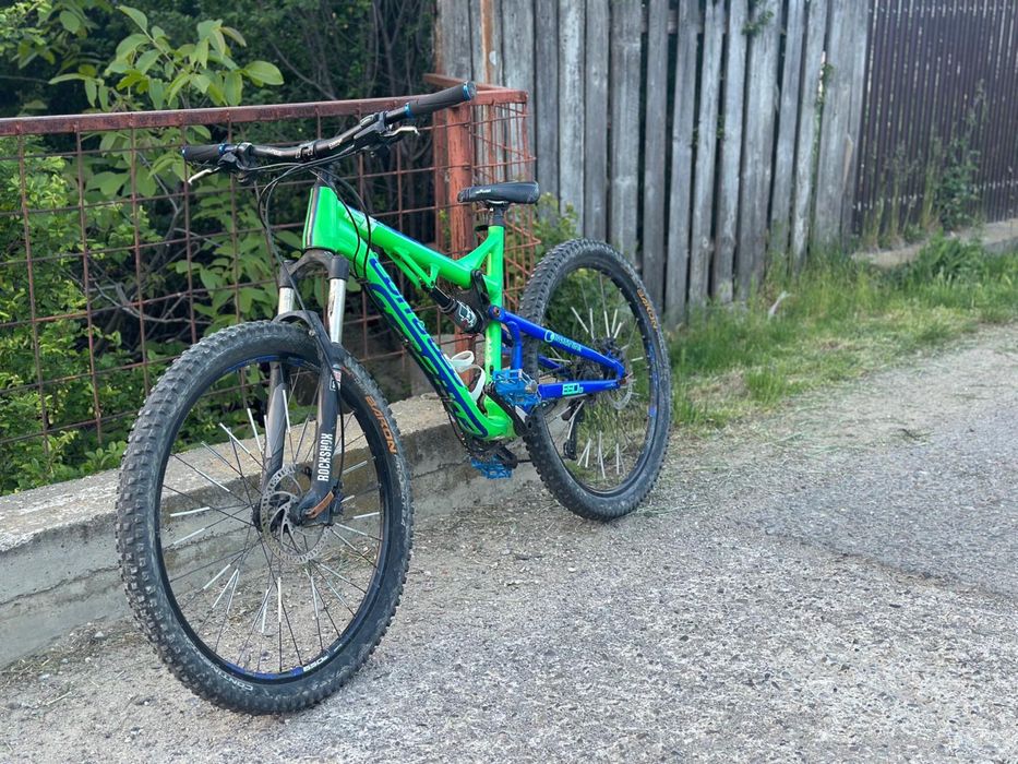 Vand bicicleta full suspension!