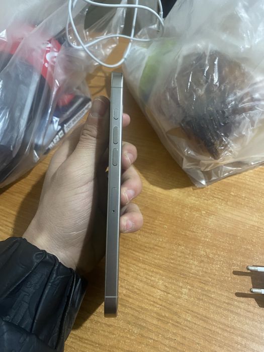 16 про макс 256гб  E Sim гарантиясымен