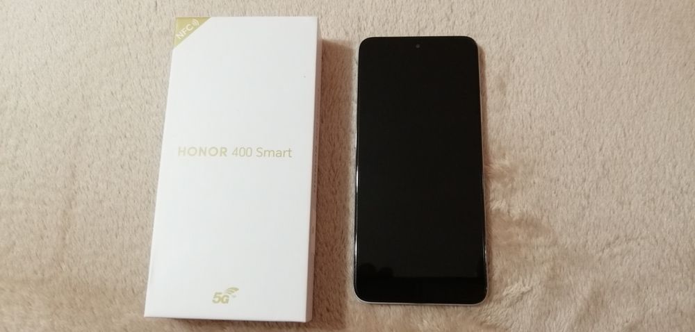 НОВ смартфон HONOR 400 SMART 5G  128Gb/ 4Gb