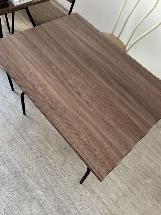 Стол для офиса и дома