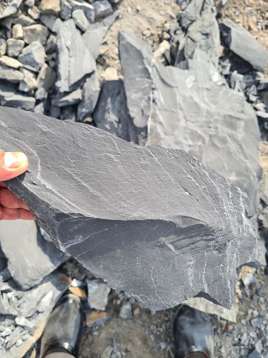 Kroshka qora sifatli