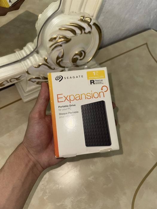 Seegate 1TB yengi sotiladi