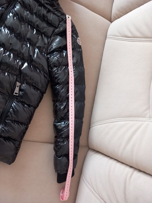 Geacă impermeabila cu glugă