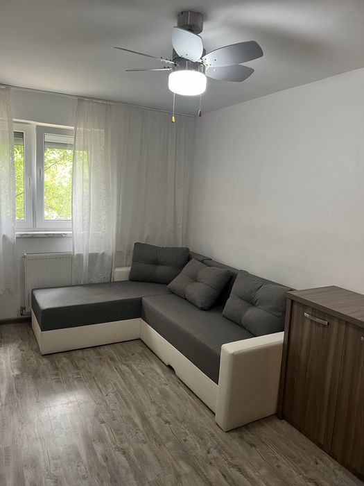 Garsoniera in chirie