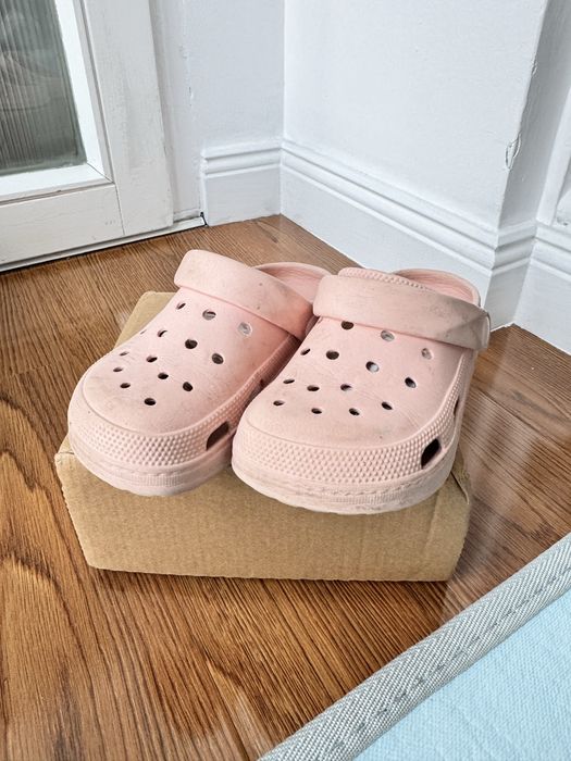 Детская обувь - шлепанцы