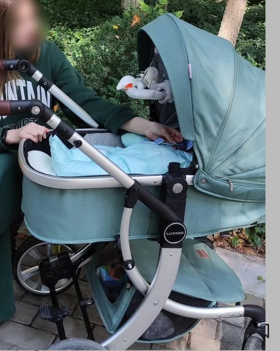 Продается коляска-люлька Luxmom