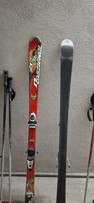 Skiuri, clapari, bete stare foarte buna