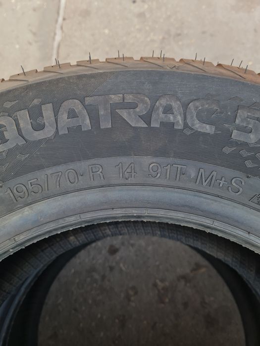 Нови всесезонни гуми 2 броя VREDESTEIN Quatrac5 195 70 R14