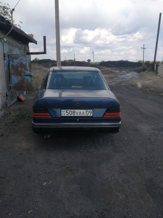 Мерседес 124 102