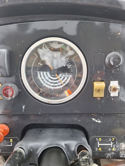 john deere 1640 cu incarcator frontal 4×4