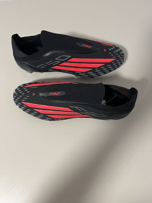 Бутонки: Adidas F50 ELITE LACELESS FG - Firm-ground football boots - core black lucid red core black