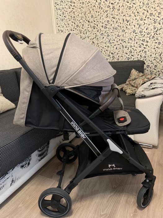 Детская коляска в отличном состоянии