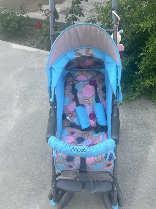 Коляска прогулочная