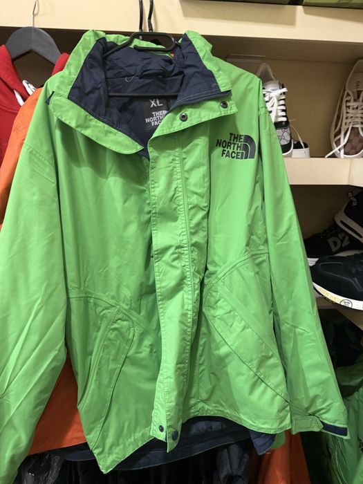 Продовам ветровки (якета)