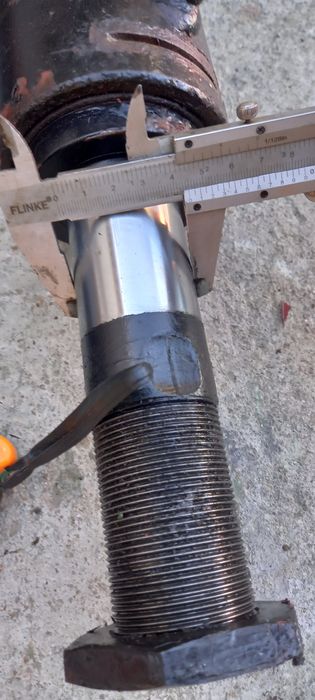 cilindru / cilindri lift / cilindru sapă tractor