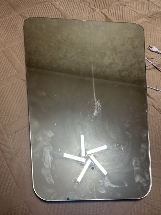 Продам зеркало с подсветкой