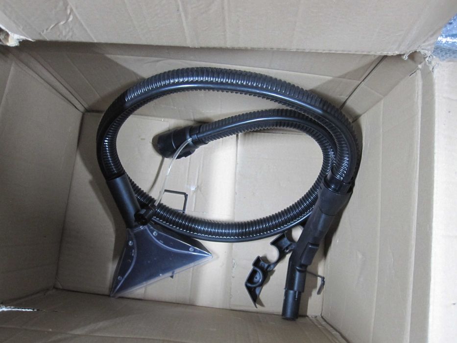 Aspirator cu spălare Kärcher SE 5.100