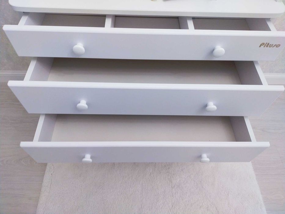 Пеленальный столик