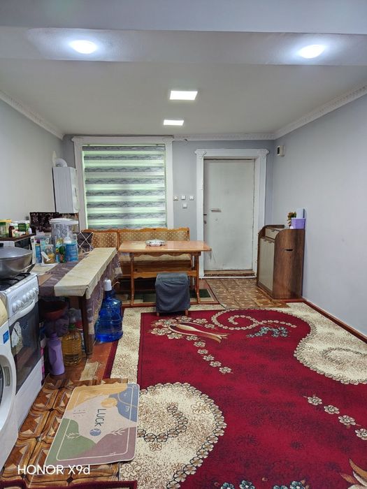 Продаётся 3-х комн.квартира Шарк 1,
Куксарой 7-мактаб