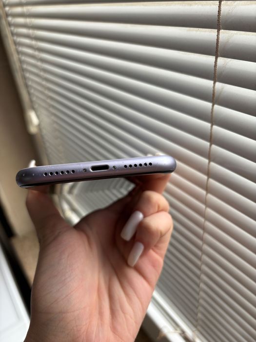 iPhone 11 128GB purple