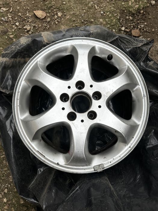 Jante mercedes R16