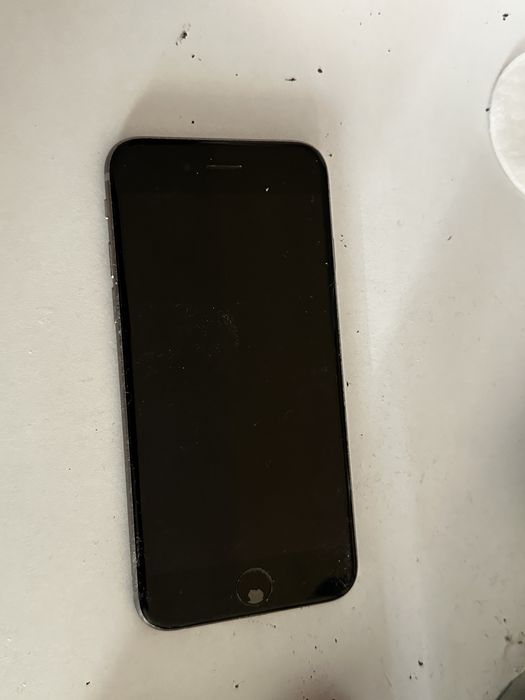 iPhone 6s 64GB сив