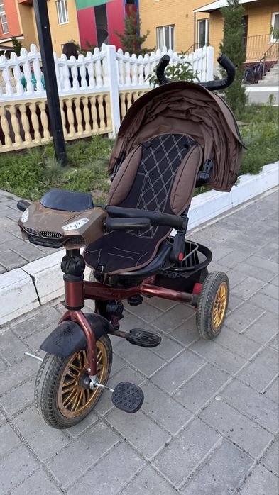 трехколесный велосипед