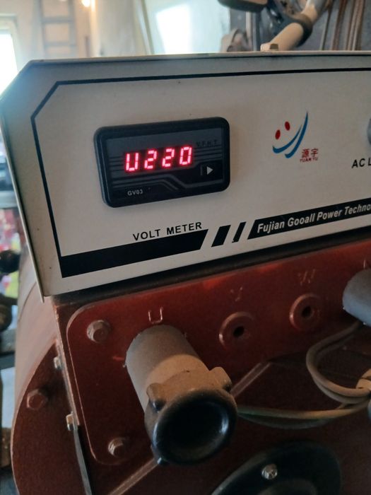 Generator curent 15 kv  220 v nou