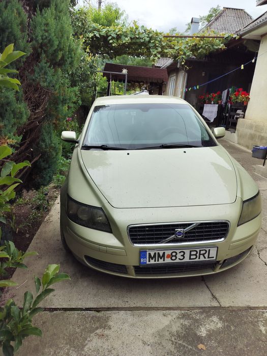 Volvo S40 2.0 diesel,an 2004