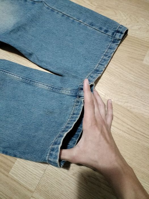 Blugi skater fit bershka