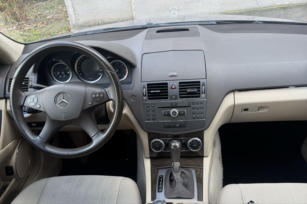 Mercedes c220 2010