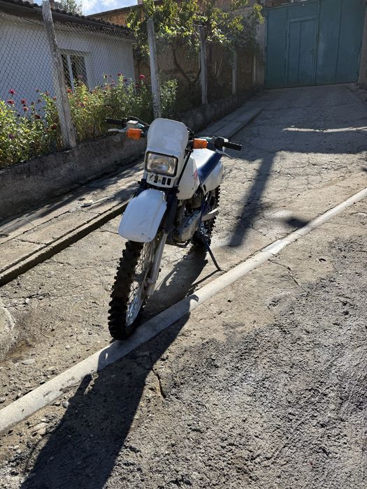 Suzuki  Dr 125cc