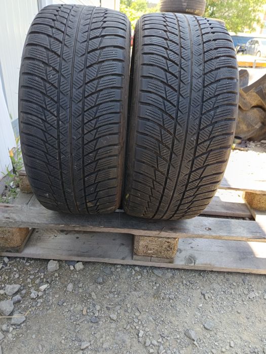 225 40 R 18 BRIDGESTONE Дот 2921
