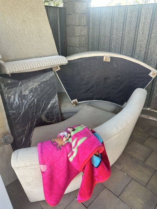 Продам диваны по 10 тыс срочно