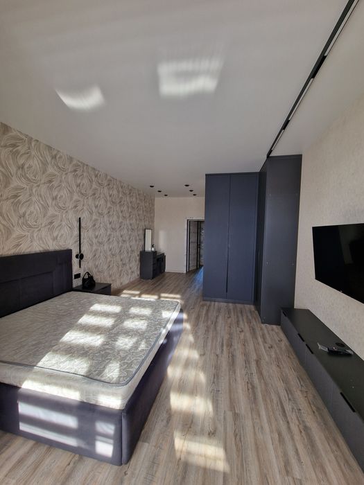 Сдам  3х комнатную квартиру