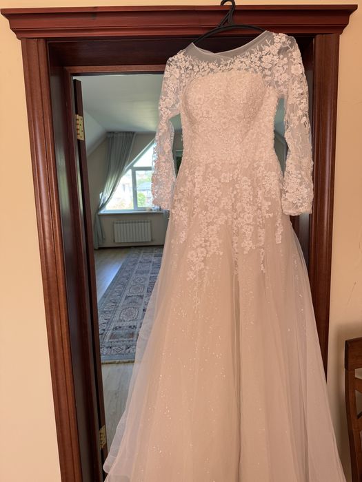 Продам свадебное платье