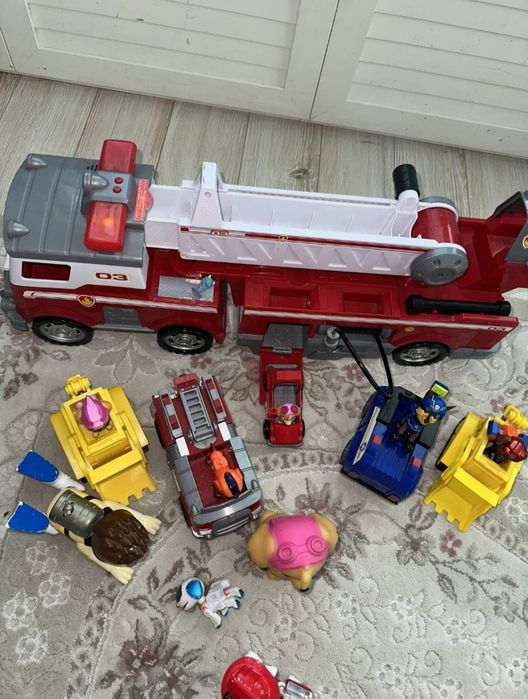 голяма пожарна Песпатрул+ колички и герои