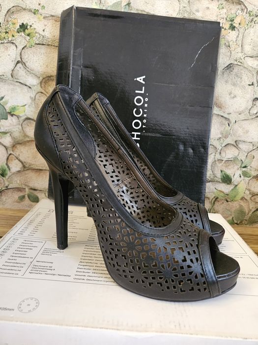 Pantofi de damă, cu toc, din piele naturală