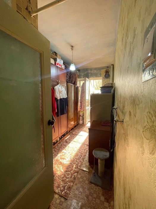 Продается 2 х ком кв пос Улугбек М,Улугбек рн №151 Жамила