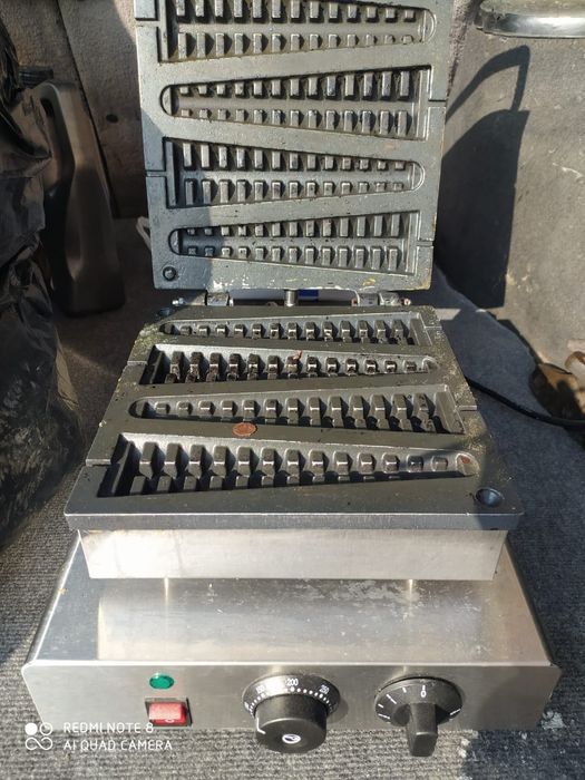 Продам вафельницу