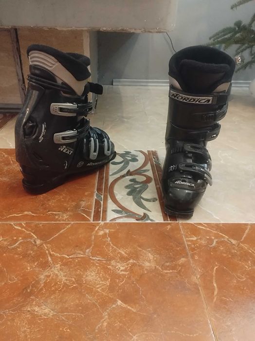 Ски и ски обувки