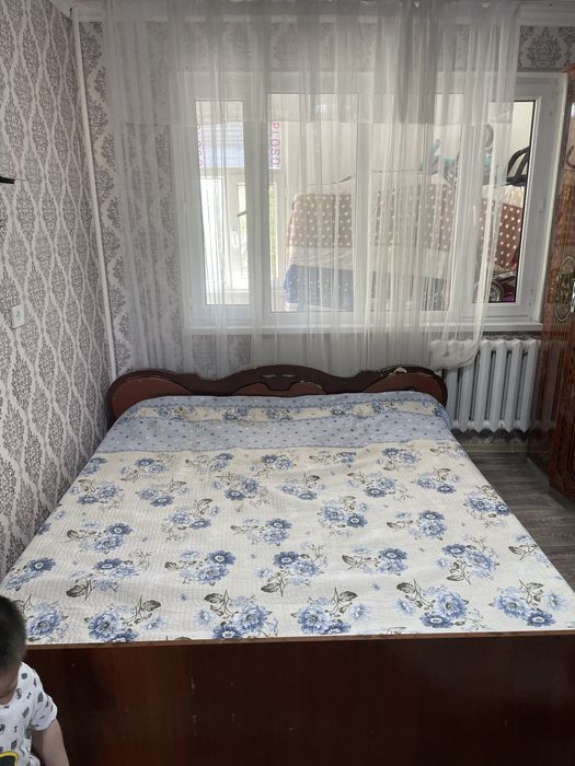 Спальный  гарнитур сатылады