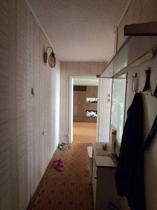 Продам 2 комнатную кв В Центре