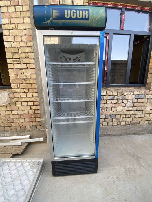Ugur Витринный Холодилник 440 DTKL 2 tasi sotiladi